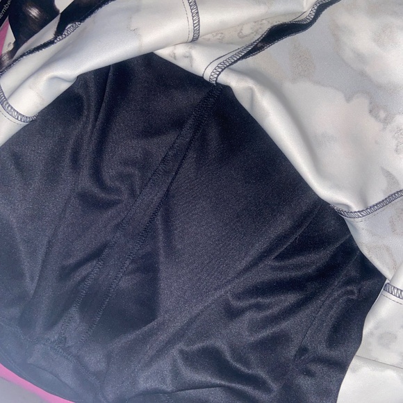 VINCE CAMUTO DRESS SIZE 4 - Picture 7 of 7